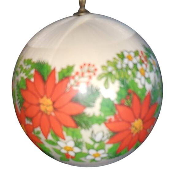 Vintage 1980 Hallmark Keepsake Unbreakable satin mother Satin Ball Ornament - Picture 7 of 7